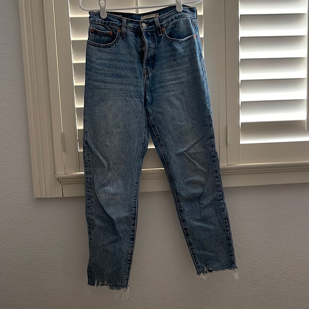 Levi’s Wedgie Fit Jeans